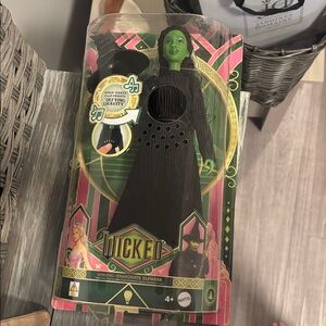 Elphaba Doll Bnib
